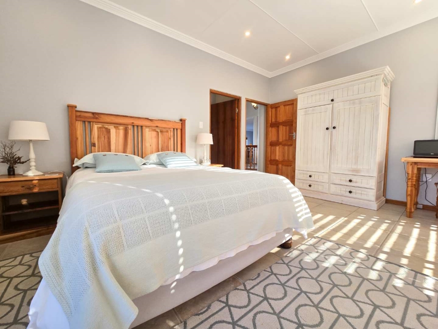 4 Bedroom Property for Sale in Jongensfontein Western Cape